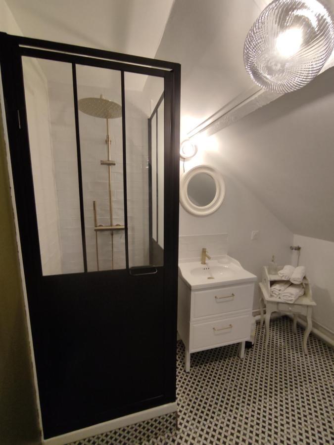 Studio Jeanne L Apartment รูออง ภายนอก รูปภาพ